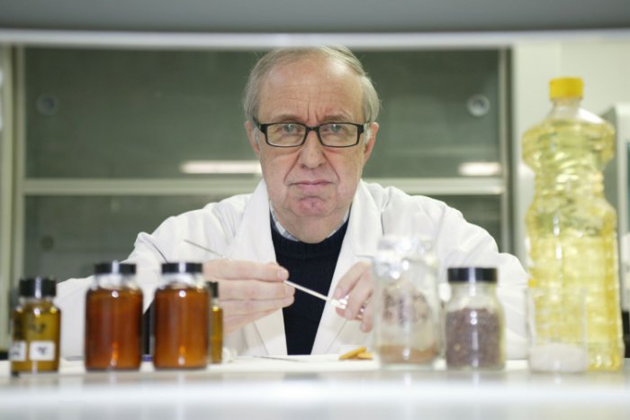 El Dr. Jose L. Domingo, fundador de TecnATox, entre els 8 científics més influents del món en Toxicologia